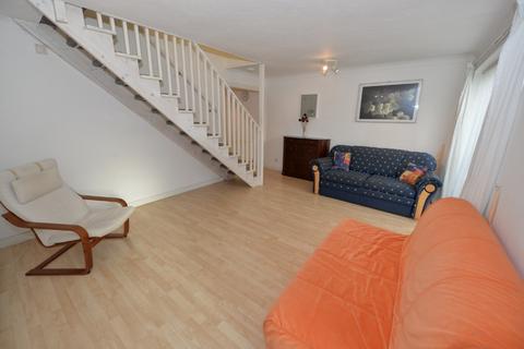 3 bedroom terraced house to rent, Bealing Close, Southampton SO16