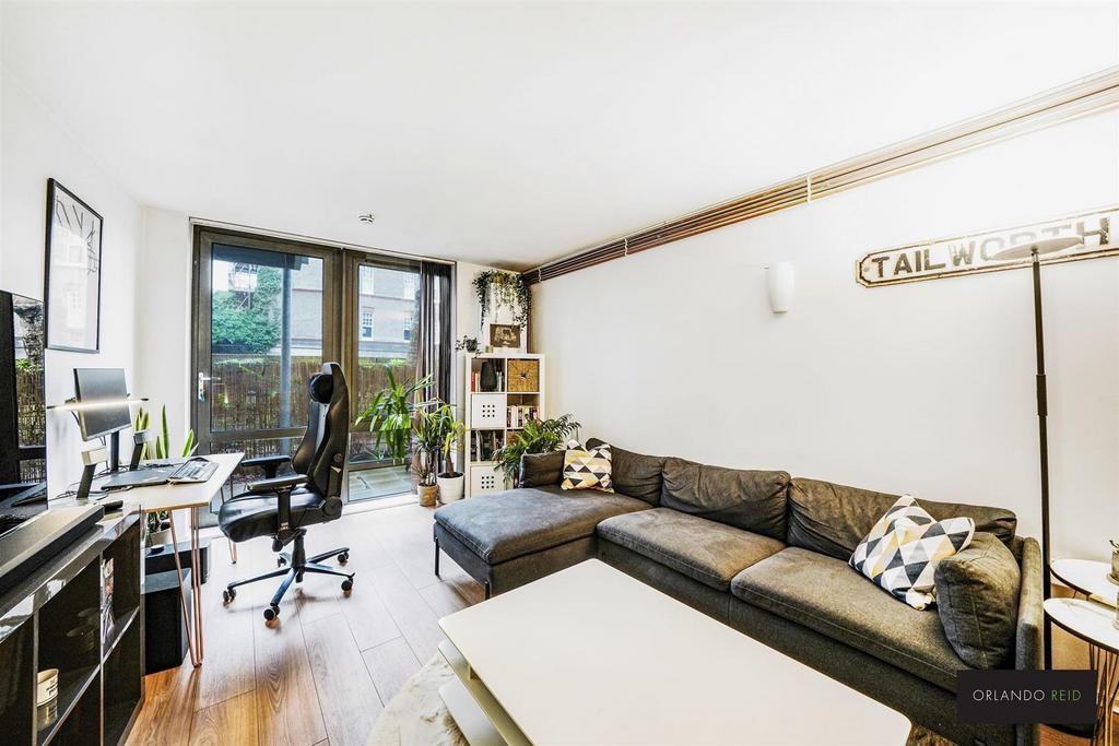 Flat 26, Ashfield Court - u Sgliu9 JM2xn2 Kzvd6 WF.jpg
