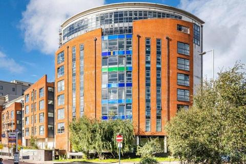2 bedroom apartment to rent, Kennet Street,  Reading,  RG1
