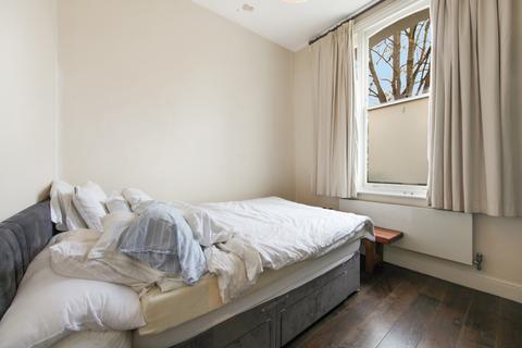 1 bedroom flat for sale, London SE5