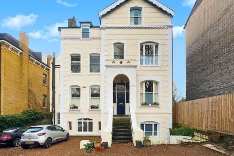 undefined, London SE5