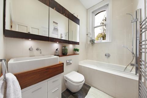 1 bedroom flat for sale, London SE5