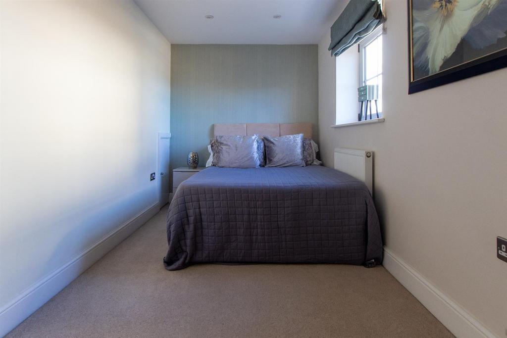 1 SQA - bed 2.jpg