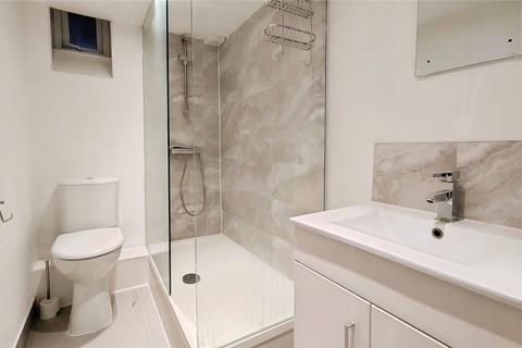 3 bedroom ground floor flat to rent, Sydenham Road, Croydon, CR0