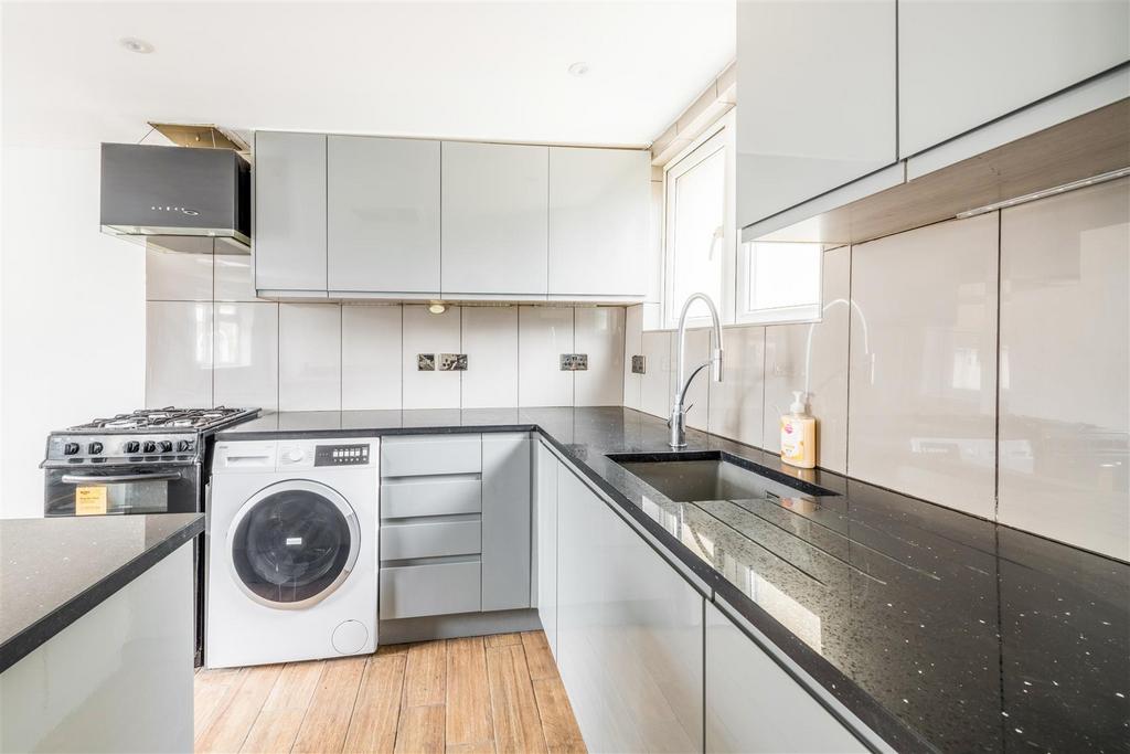 76 Upper Gloucester Road-6.jpg
