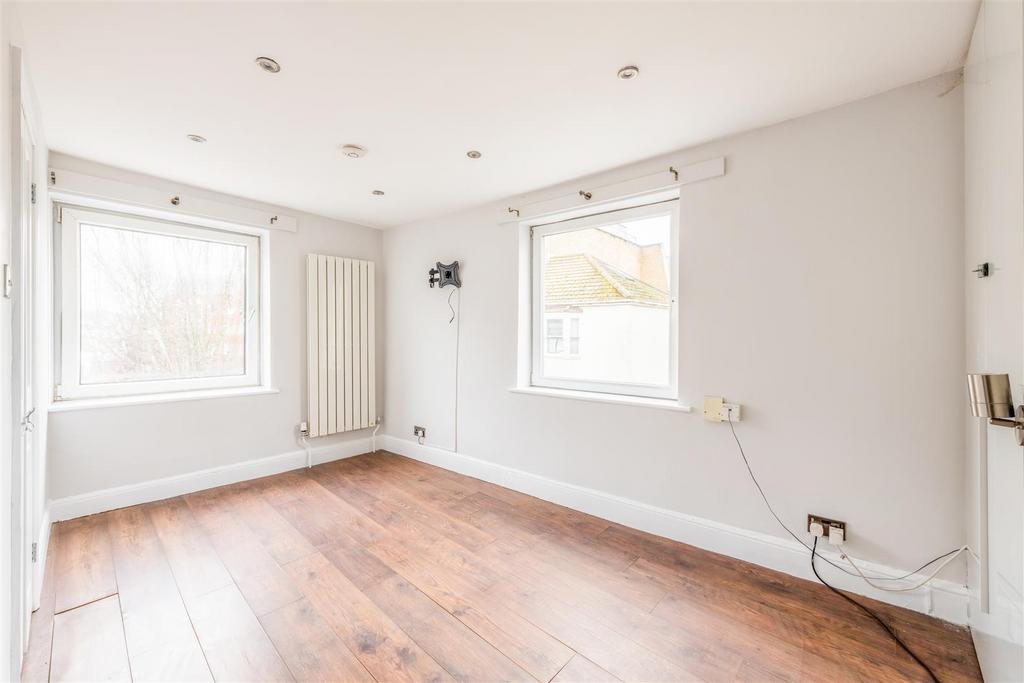 76 Upper Gloucester Road-13.jpg