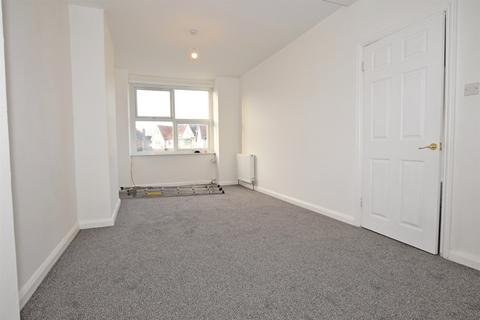 2 bedroom flat to rent, Longford Road, Bognor Regis, PO21