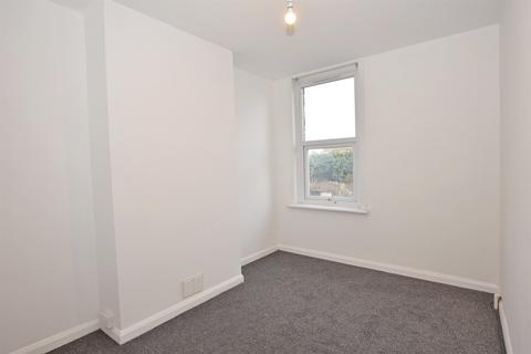 2 bedroom flat to rent, Longford Road, Bognor Regis, PO21