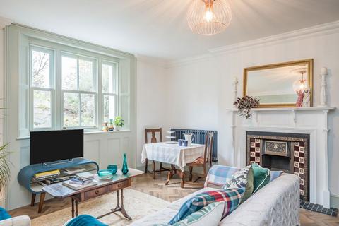 1 bedroom flat to rent, Church Grove, Kingston Upon Thames KT1