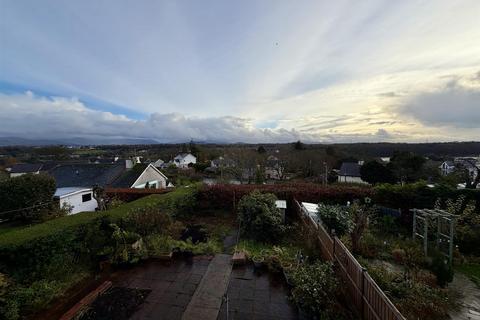 undefined, Tyddyn To, Menai Bridge