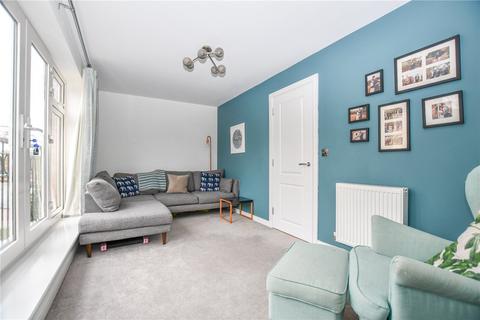 3 bedroom townhouse for sale, Morris Close, Wokingham RG41