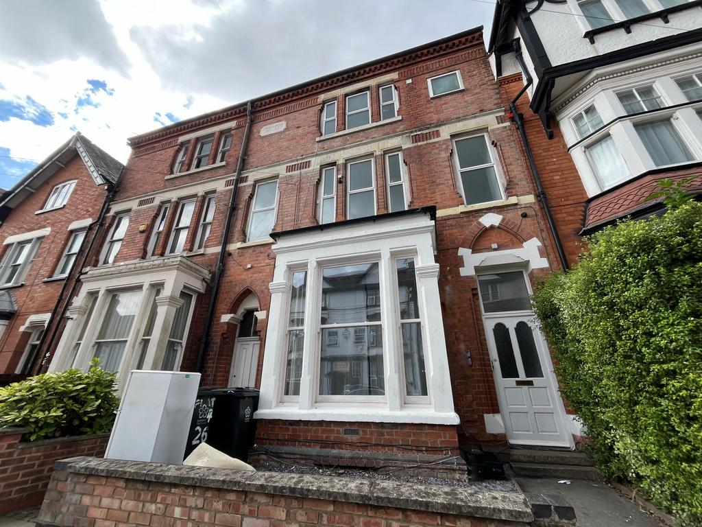 Freehold Terraced Property – Multi-Unit Investm