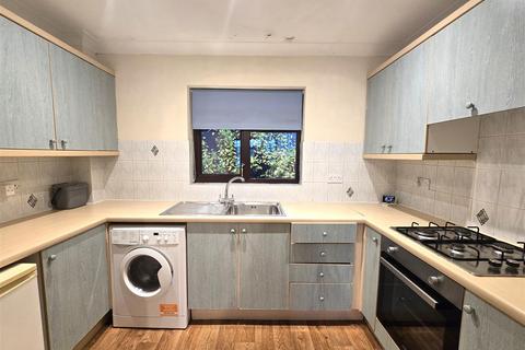 undefined, East Station Road, Aldershot GU12
