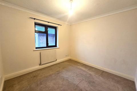 undefined, East Station Road, Aldershot GU12