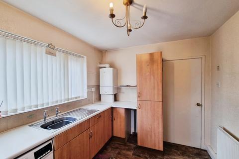 2 bedroom semi-detached bungalow for sale, Pearwood Crescent, Doncaster DN4