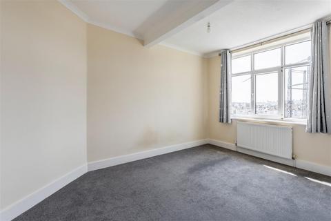 undefined, Cliff Road, Brighton