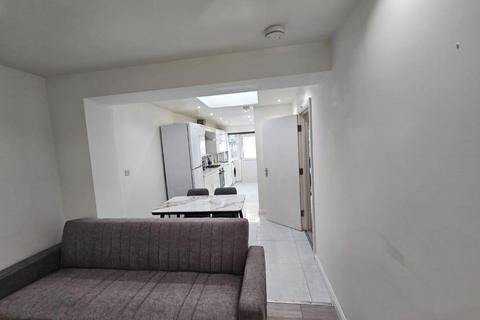 undefined, Ribchester Avenue, Greenford UB6