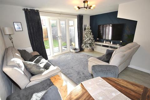 3 bedroom semi-detached house for sale, Whites Lane, Northampton