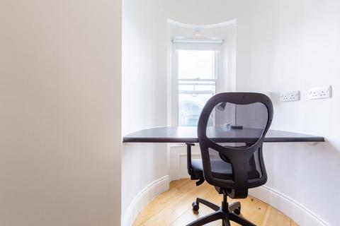 Studio to rent, The Bruce Building, Newcastle Upon Tyne