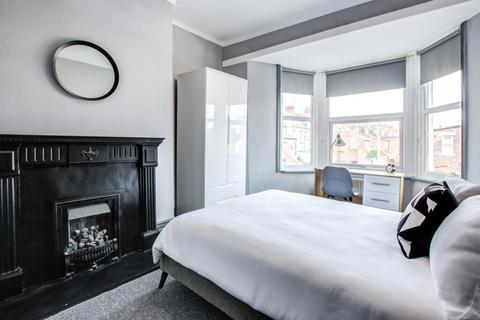 3 bedroom flat to rent, Grantham Road, Sandyford, Newcastle Upon Tyne
