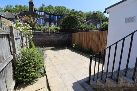 undefined, Trundleys Road, Deptford SE8