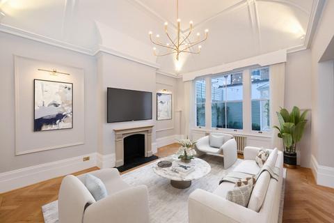 undefined, Welbeck Street, Marylebone Village, London W1W
