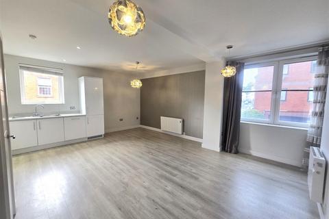 undefined, Birchett Road, Aldershot GU11