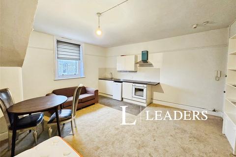 Studio to rent, The Drive, Hove, East Sussex, BN3