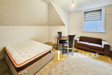 Studio to rent, The Drive, Hove, East Sussex, BN3