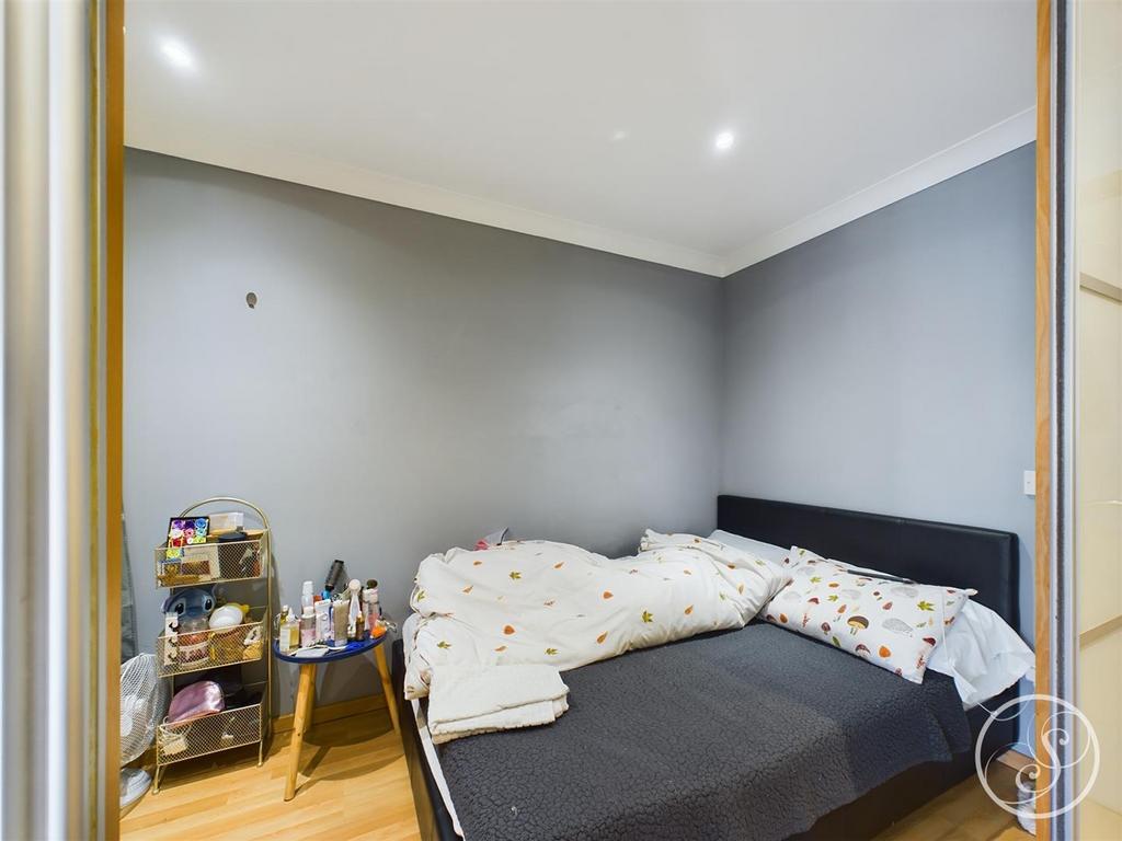 Bed 2