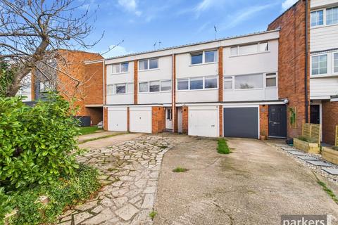 Colleton Drive, Reading RG10