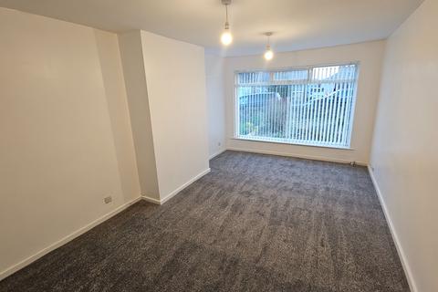 2 bedroom bungalow to rent, Bywell Close, Dewsbury