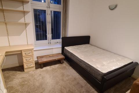 1 bedroom flat to rent, Wilton Place, Salford, M3