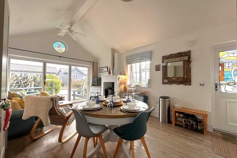 2 bedroom bungalow for sale, 'Salty Dog', Blue Anchor Road, The Bay