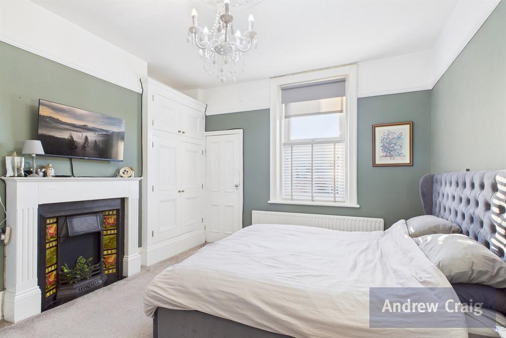 Rear Bedroom