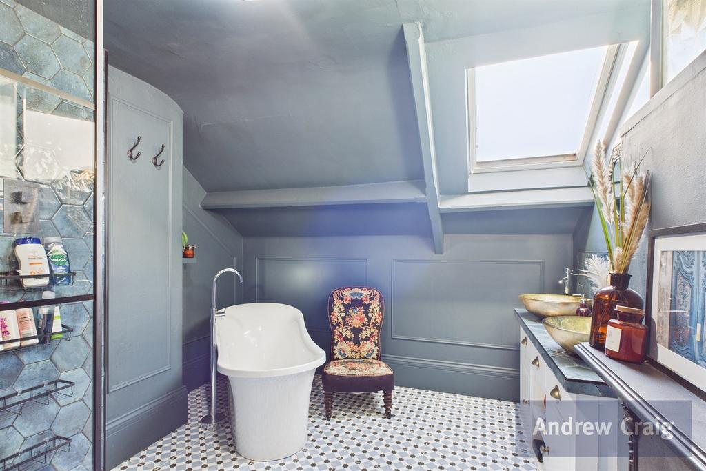 Bathroom Suite