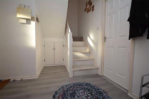 4 bedroom terraced house for sale, Cow Close Road, Leeds, West Yorkshire