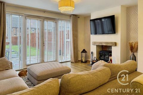 4 bedroom townhouse for sale, Cartwrights Farm, Liverpool, L24