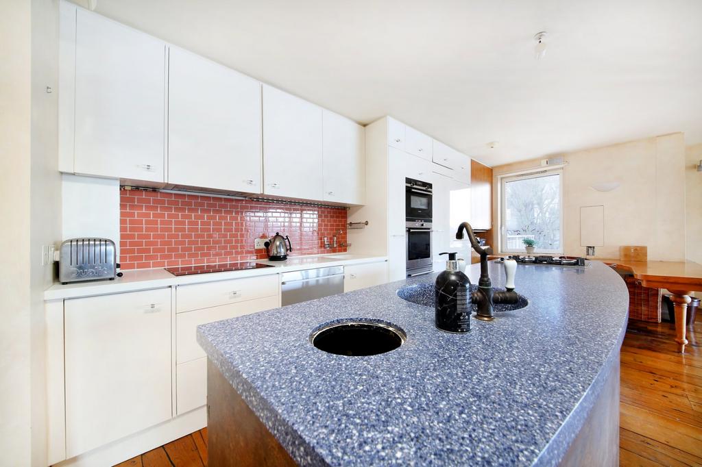 Picture No. 16