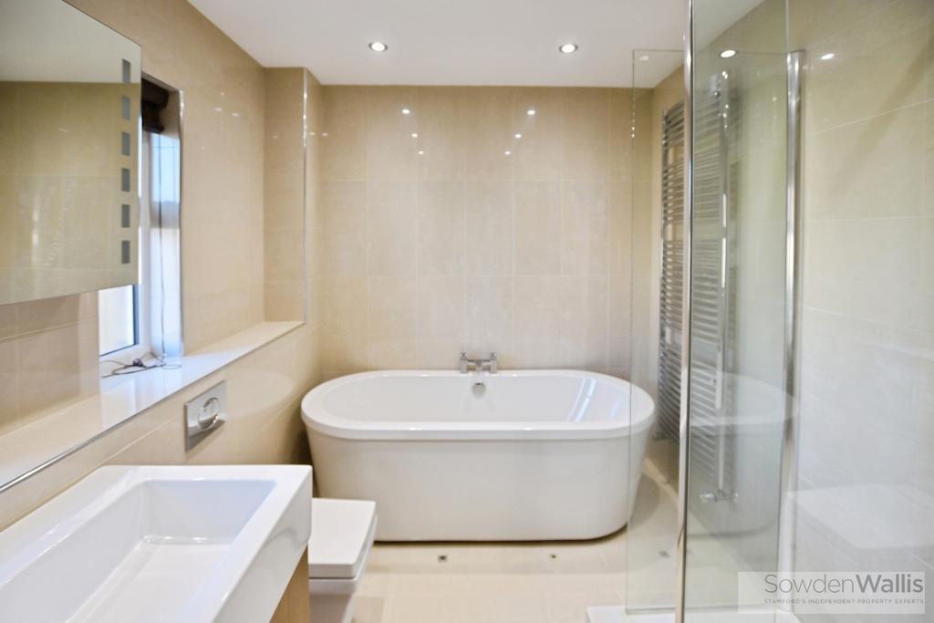 Ensuite