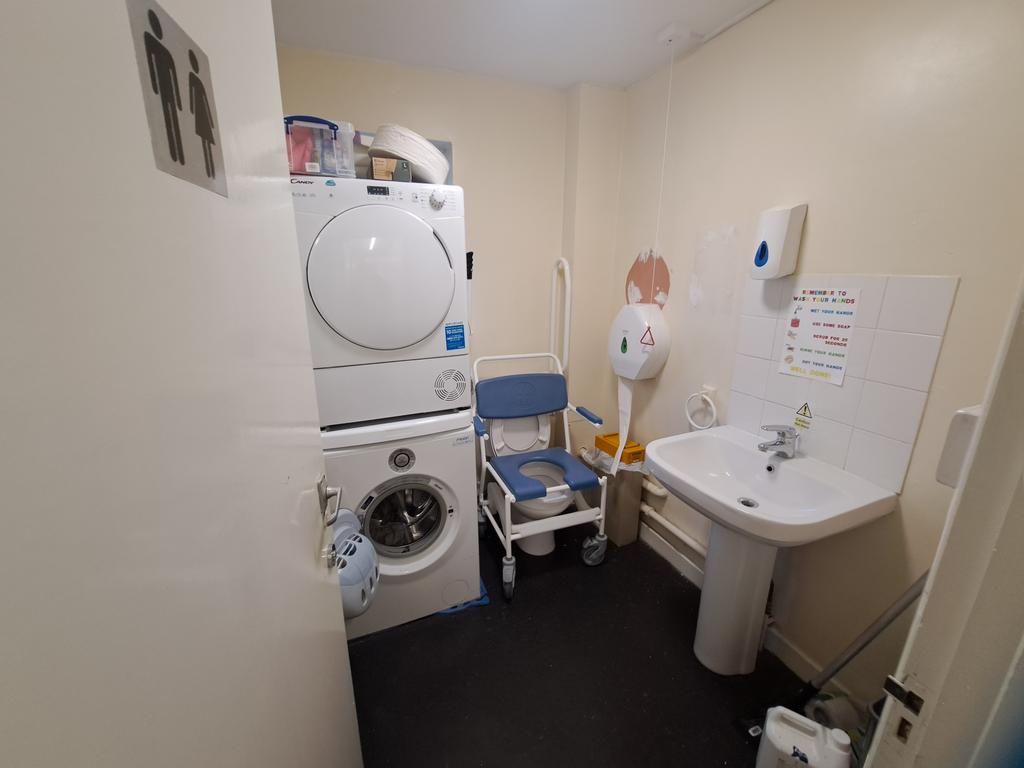 Laundry / WC