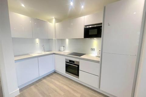 undefined, Healum Avenue, Southall UB2