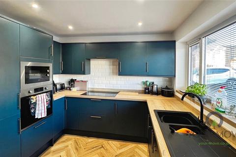 3 bedroom semi-detached house for sale, York Road, Oldham OL9