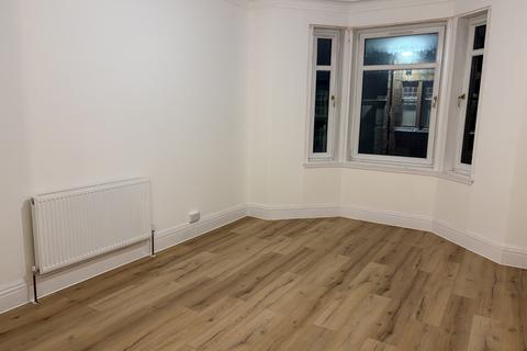 1 bedroom flat to rent, 10 New Street, Fla 3/3, Paisley, Renfrewshire PA1 1XY