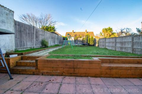 3 bedroom end of terrace house for sale, Barnhurst Path, South Oxhey
