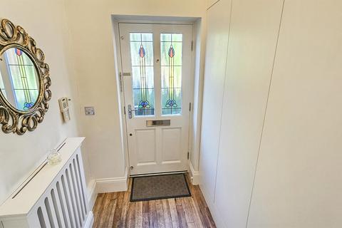 3 bedroom end of terrace house to rent, Edwalton Hall Mews, Village Street, Edwalton, Nottingham, NG12 4HF