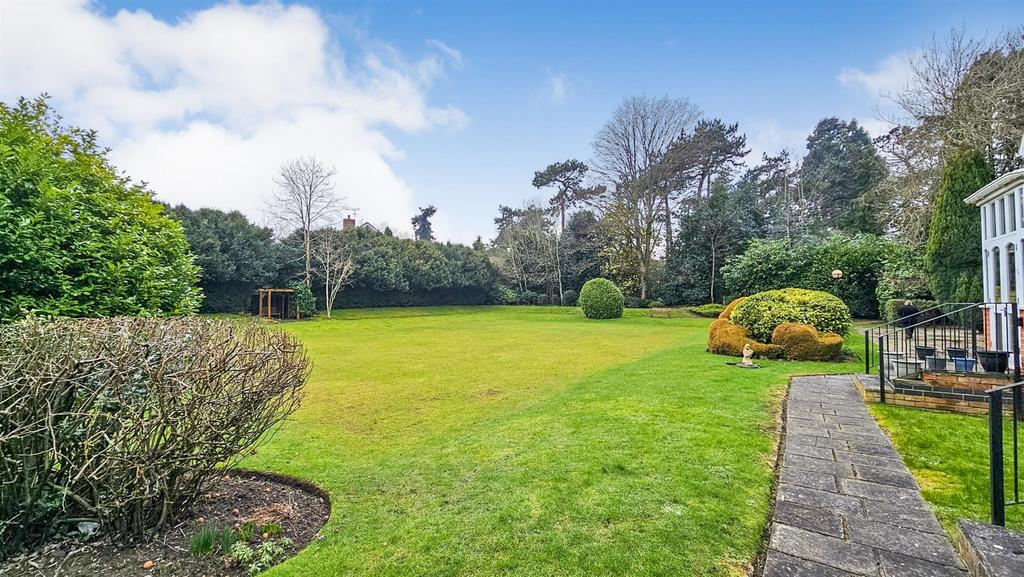 Communal gardens