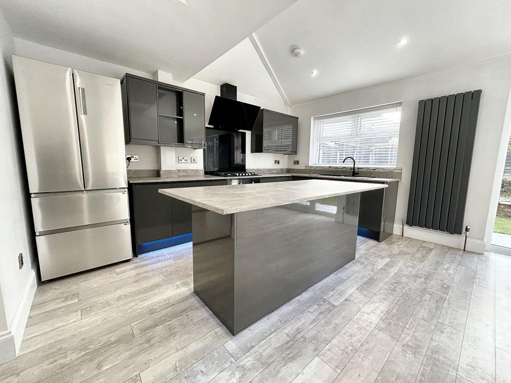 Kitchen/Diner/Family Room