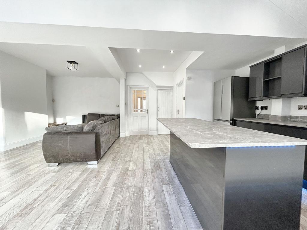 Kitchen/Diner/Family Room