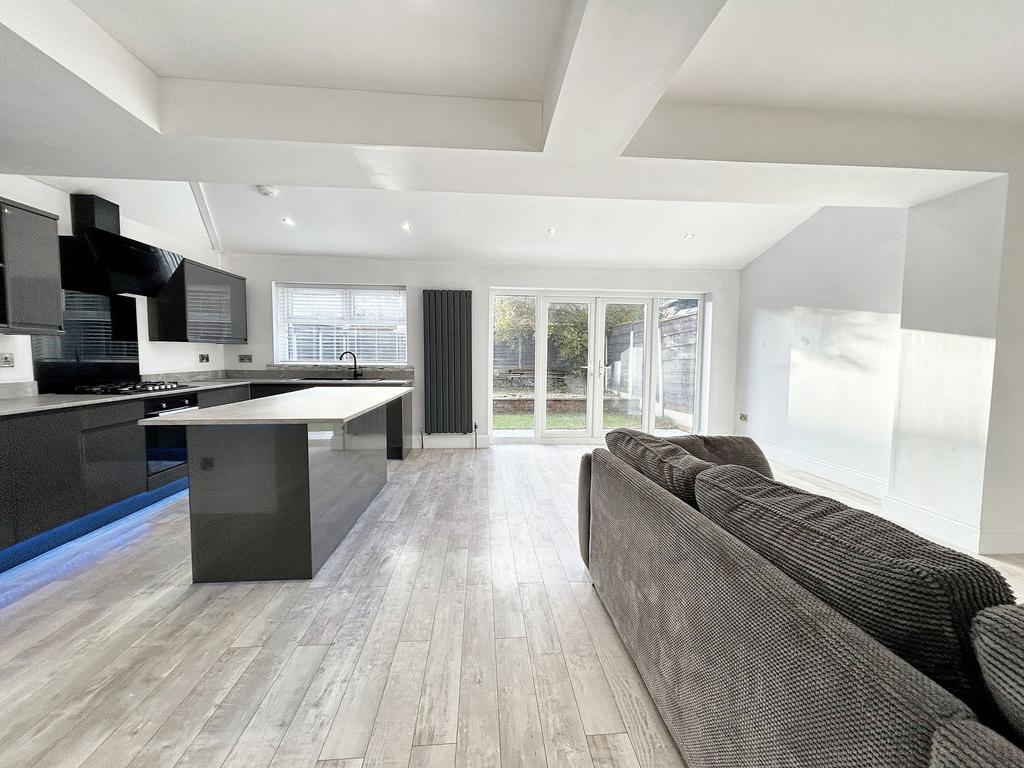 Kitchen/Diner/Family Room